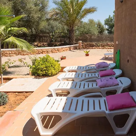 Holiday home Es Tres Pins